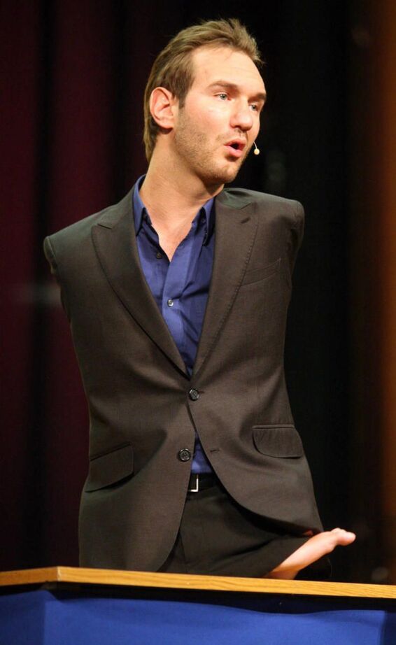 जब हौसला बना लिया ऊंची उड़ान का तो देखना फिजूल है कद आसमान का? NIK